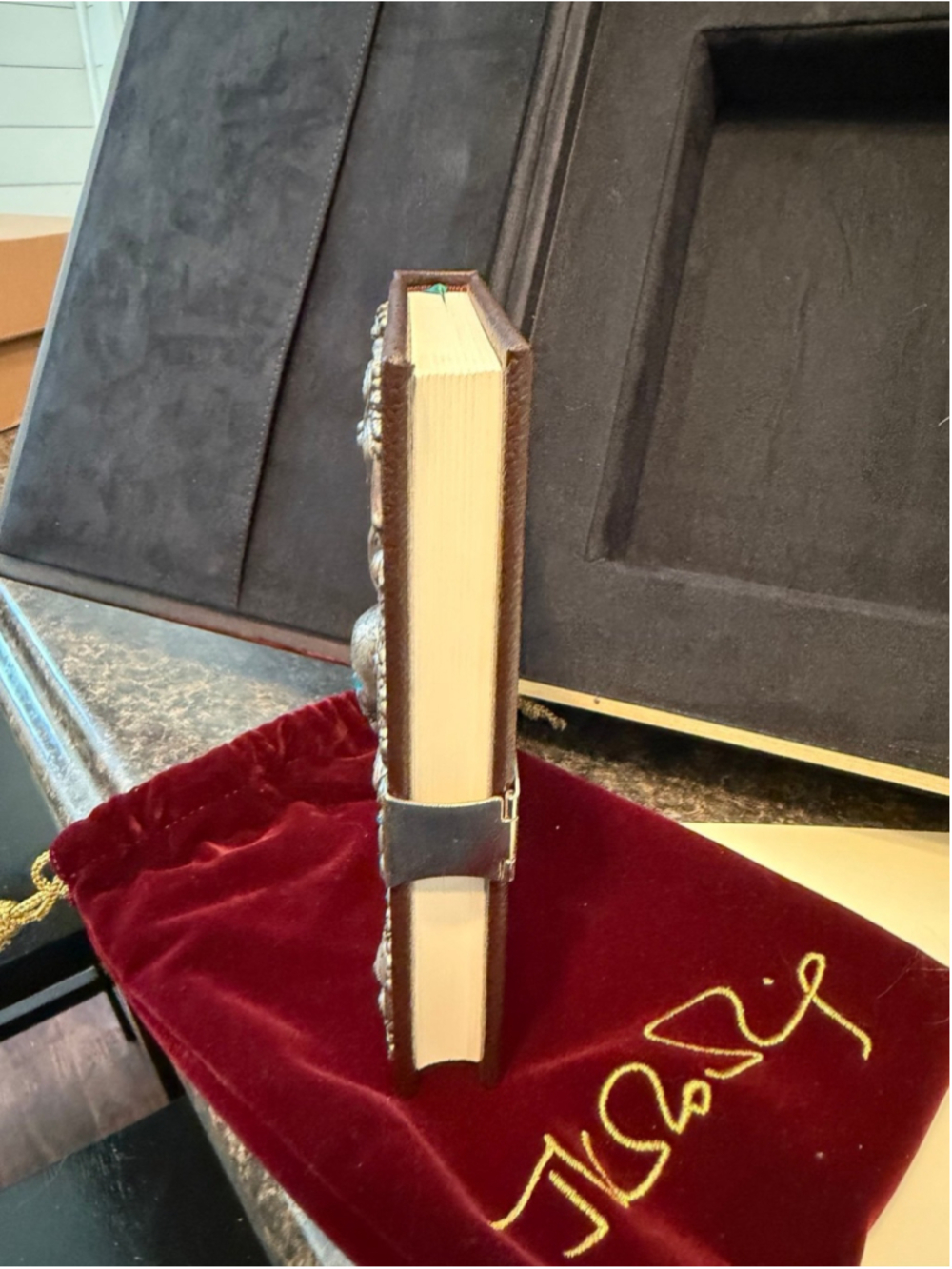 The Tales of Beedle the Bard by J. K. Rowling Hardcover Collector's Edition 2008 - Picture 10 of 12